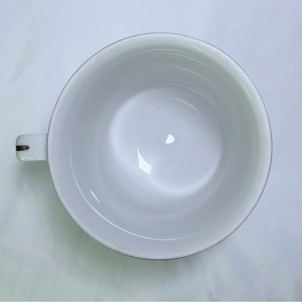 Vintage Porcelain Imperial China W Dalton #745 Blue And Silver Wildflower Teacup